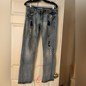 Request brand new no tags size 30/8 junior/women distressed denium jeans bootcut